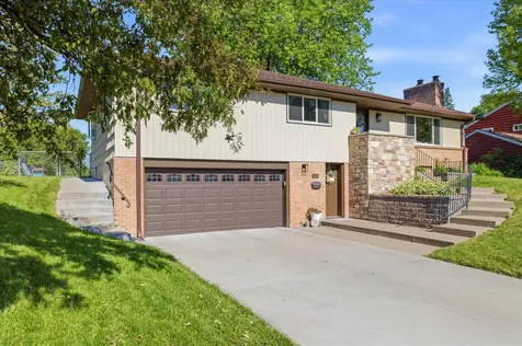 3404 Skycroft Drive Saint Anthony MN 55418