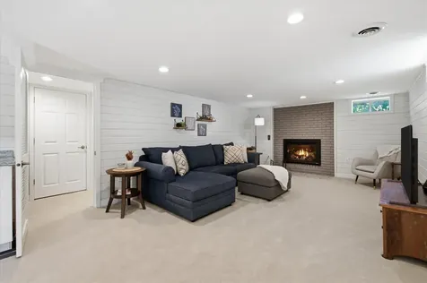 3404 Skycroft Drive Saint Anthony MN 55418