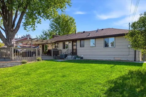 3404 Skycroft Drive Saint Anthony MN 55418