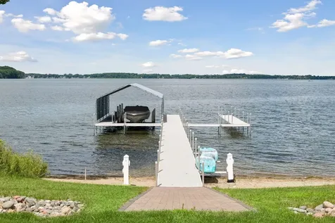 161 Lakeshore Circle Waconia MN 55387