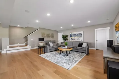 161 Lakeshore Circle Waconia MN 55387