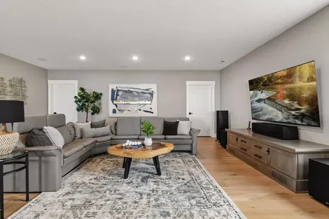 161 Lakeshore Circle Waconia MN 55387