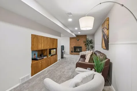 9840 Brookside Avenue S Bloomington MN 55431