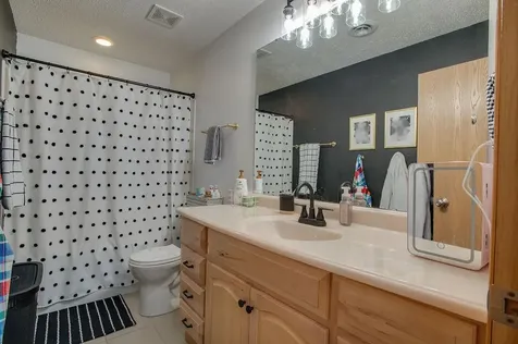 1087 Parkway Lane West Fargo ND 58078