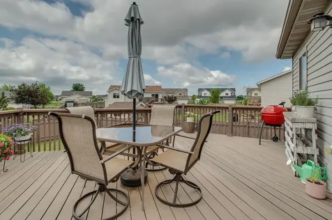 1087 Parkway Lane West Fargo ND 58078