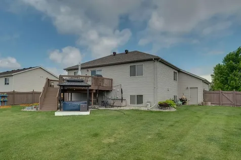 1087 Parkway Lane West Fargo ND 58078