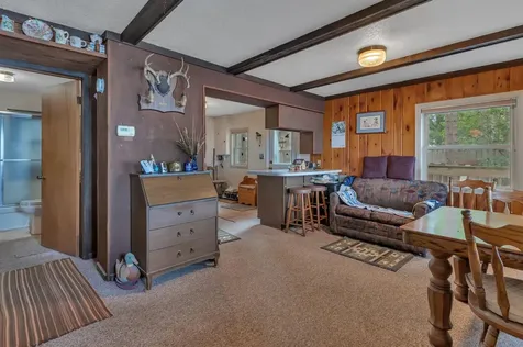 4412 189th Avenue NW New London MN 56273