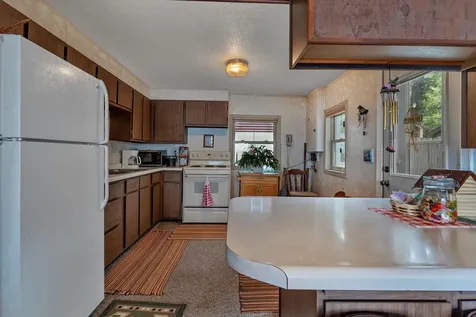 4412 189th Avenue NW New London MN 56273