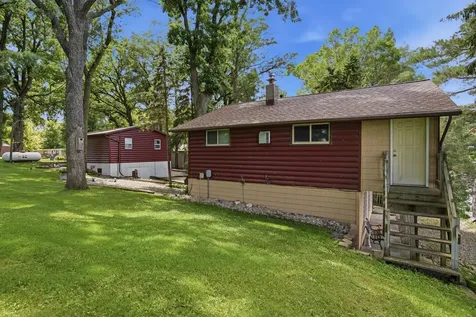 4412 189th Avenue NW New London MN 56273