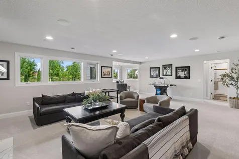 16497 Duluth Trail Lakeville MN 55044