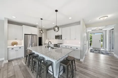 776 Arbor Woods Road Victoria MN 55386