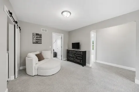 776 Arbor Woods Road Victoria MN 55386