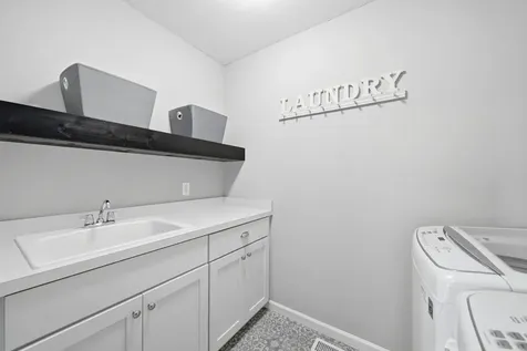 776 Arbor Woods Road Victoria MN 55386