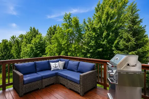 776 Arbor Woods Road Victoria MN 55386