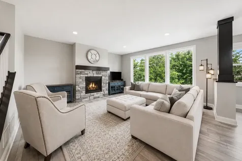 776 Arbor Woods Road Victoria MN 55386