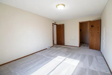 14742 Embry Path Apple Valley MN 55124