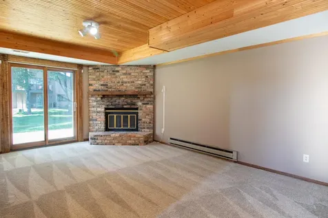 14742 Embry Path Apple Valley MN 55124