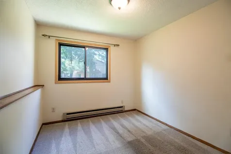 14742 Embry Path Apple Valley MN 55124