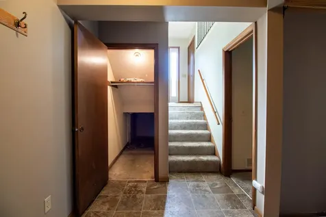 14742 Embry Path Apple Valley MN 55124