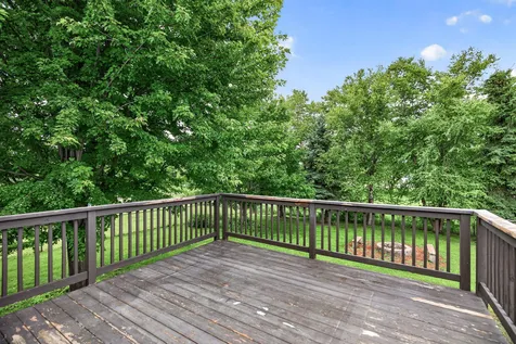 932 E Orchard Street Belle Plaine MN 56011