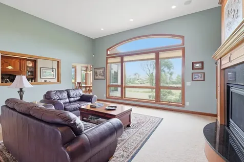22720 Sweeney Lane Lakeville MN 55044