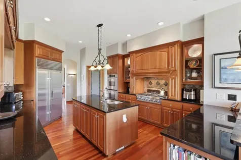 22720 Sweeney Lane Lakeville MN 55044