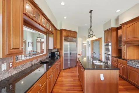 22720 Sweeney Lane Lakeville MN 55044