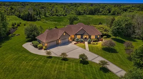 22720 Sweeney Lane Lakeville MN 55044