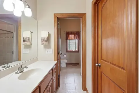 22720 Sweeney Lane Lakeville MN 55044