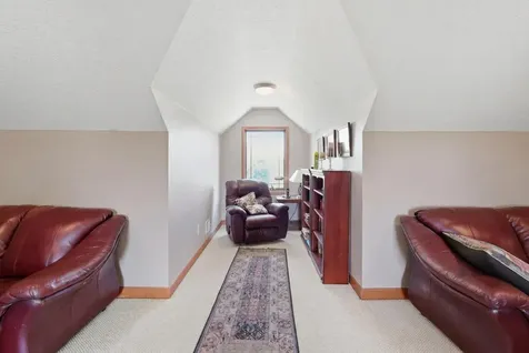 22720 Sweeney Lane Lakeville MN 55044