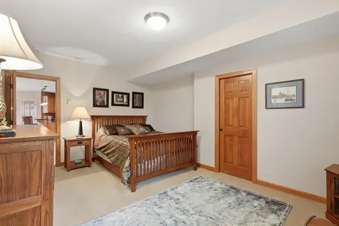 22720 Sweeney Lane Lakeville MN 55044
