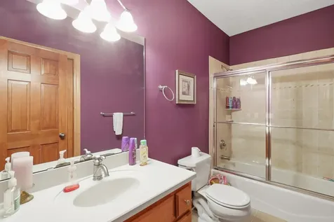 22720 Sweeney Lane Lakeville MN 55044