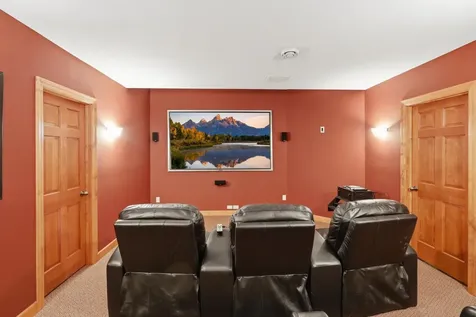 22720 Sweeney Lane Lakeville MN 55044