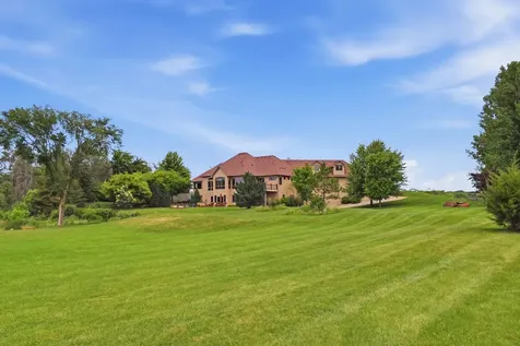 22720 Sweeney Lane Lakeville MN 55044