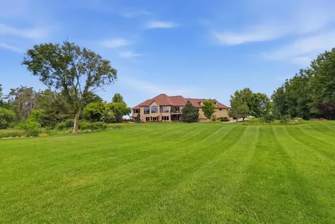 22720 Sweeney Lane Lakeville MN 55044
