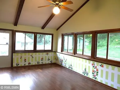 1627 Deerwood Drive South Saint Paul MN 55075