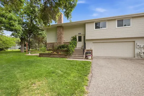 12095 71st Place N Maple Grove MN 55369