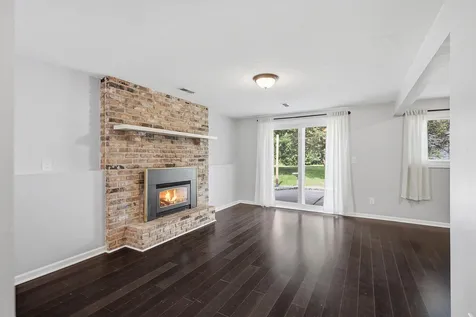 12095 71st Place N Maple Grove MN 55369