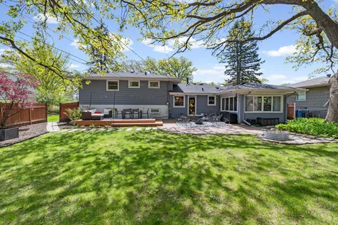 5320 Maddox Lane Edina MN 55436