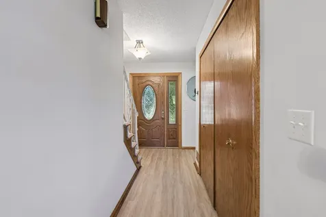 9116 34 1/2 Avenue N New Hope MN 55427