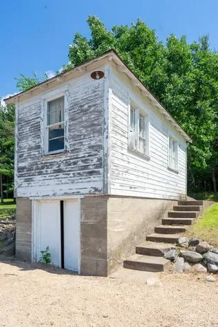 30784 E Cottonwood Road Cushing MN 56443
