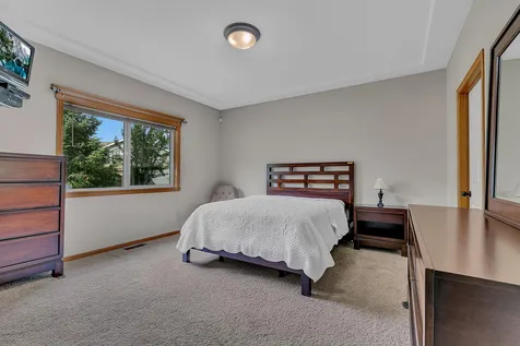 1012 Cory Lane Saint Cloud MN 56303