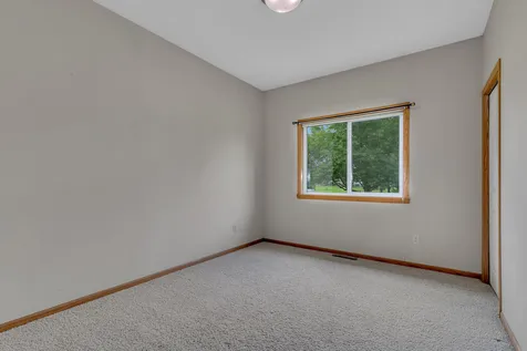 1012 Cory Lane Saint Cloud MN 56303