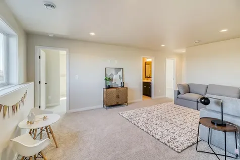 6717 30 Street S Fargo ND 58104