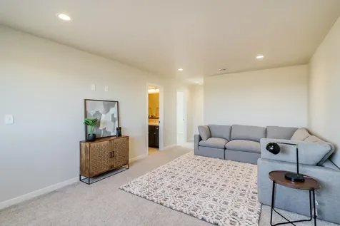 6717 30 Street S Fargo ND 58104