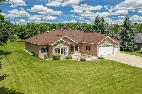 750 Lake Forest Circle Detroit Lakes MN 56501