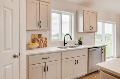 10126 Burgundy Drive Horace ND 58047
