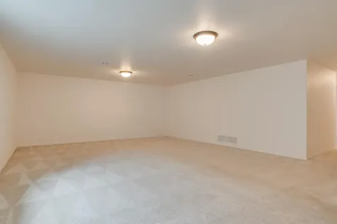10126 Burgundy Drive Horace ND 58047