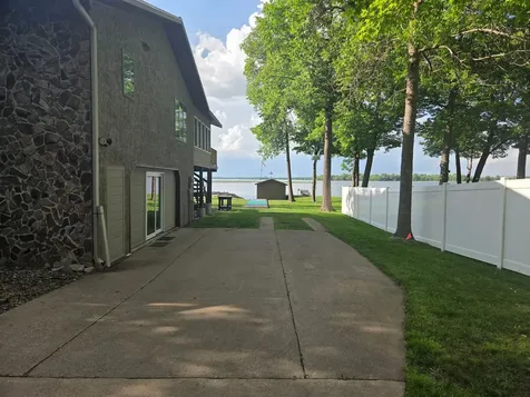 850 Main Street W Isle MN 56342