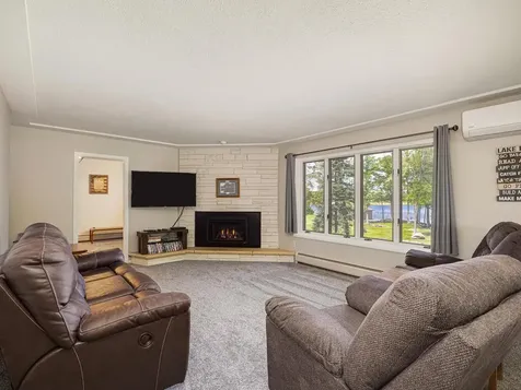 850 Main Street W Isle MN 56342